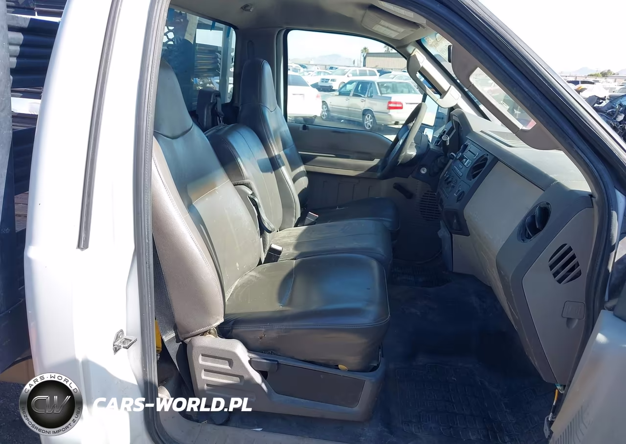 2009 Ford F-350 Chassis Xl-Xlt VIN:1FDWF36539EA60704 - 5