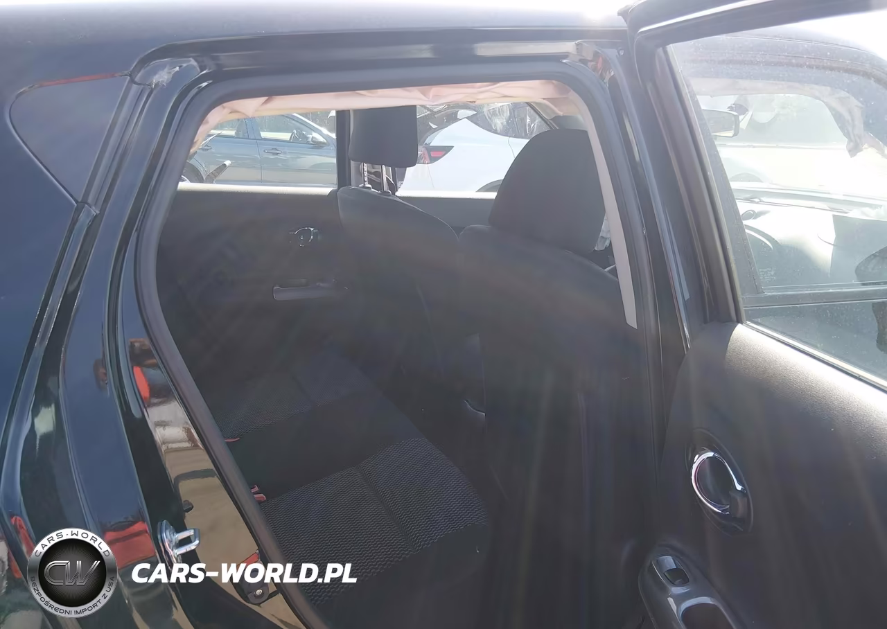 2015 Nissan Juke S VIN:JN8AF5MR6FT506727 - 8