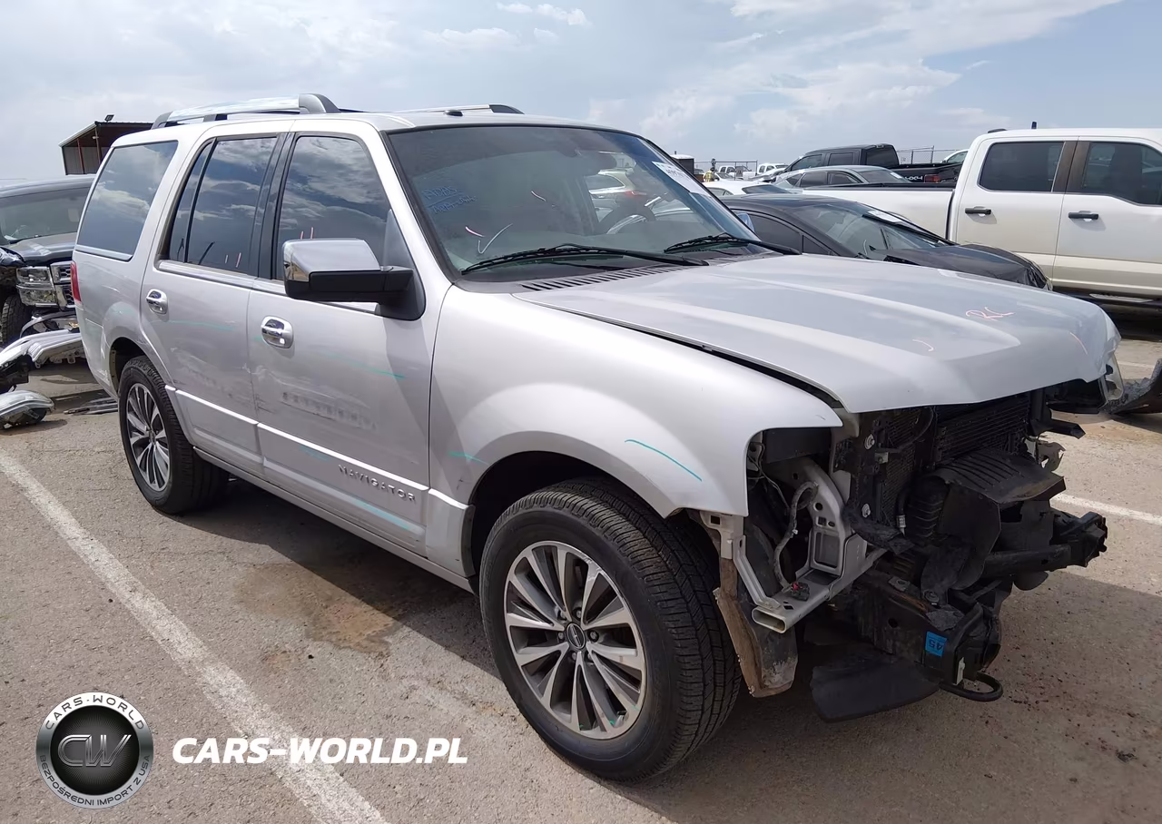 2015 Lincoln Navigator – zdjęcie 1 z 17