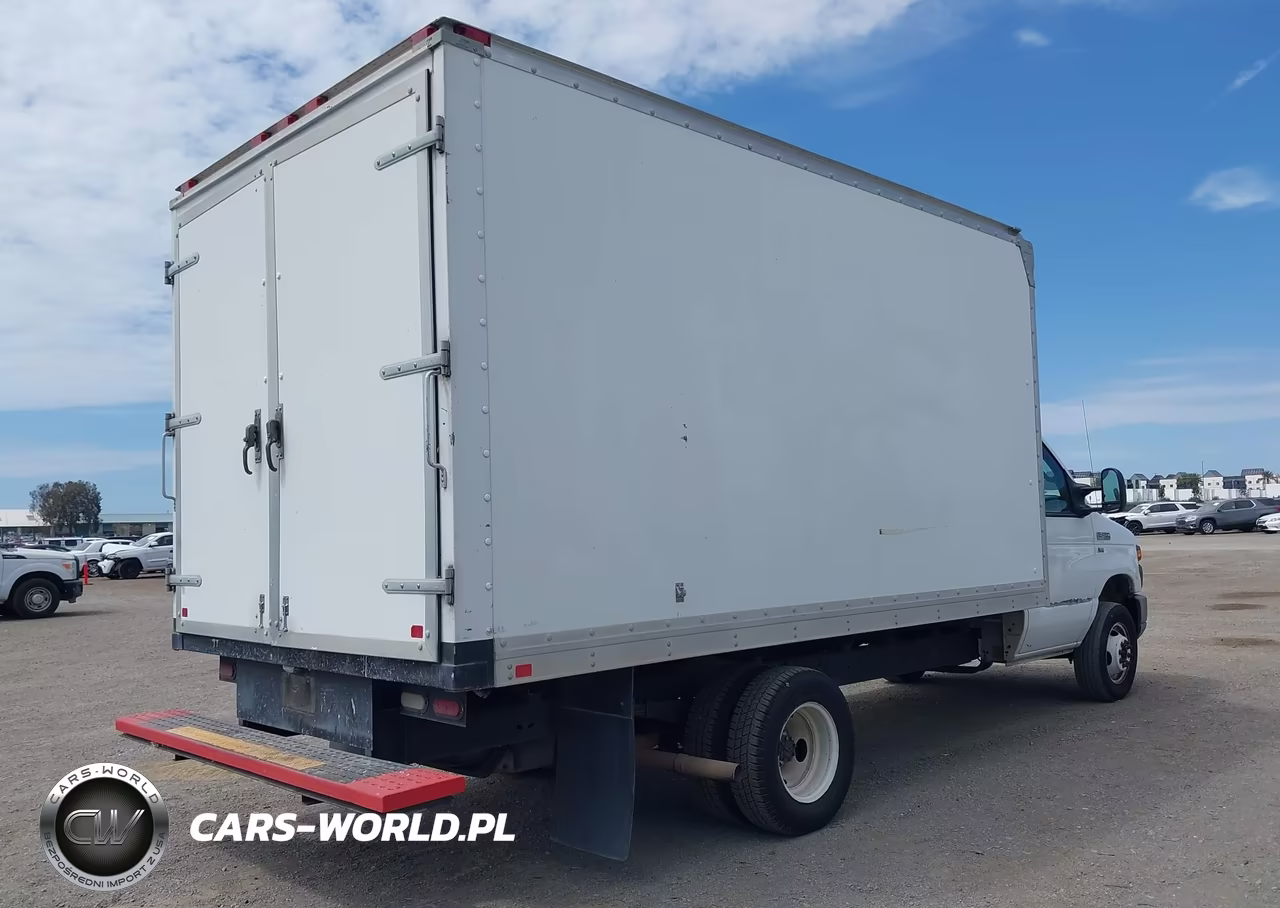 2013 Ford E-450 Cutaway VIN:1FDXE4FL2DDB26461 - 4