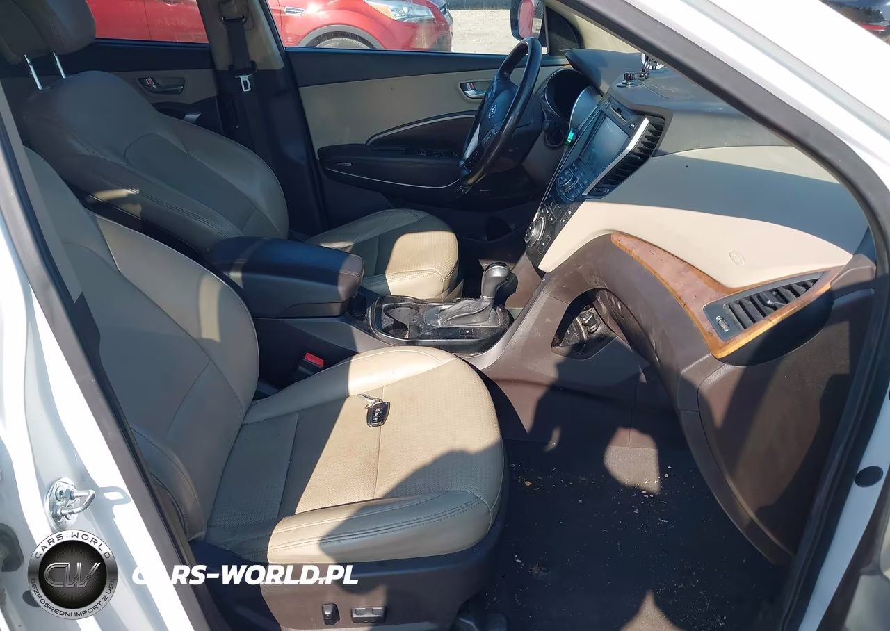 2013 Hyundai Santa Fe Sport VIN:5XYZUDLB8DG089817 - 5