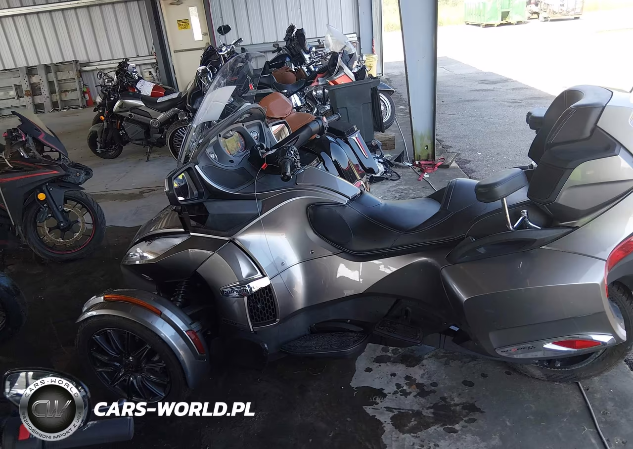 2013 Can-Am Spyder Roadster Rt-Rts-Rt Limited VIN:2BXNBBC18DV005689 - 13