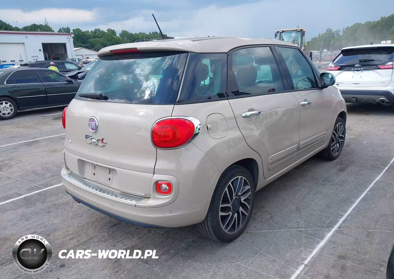 2014 Fiat 500L Lounge VIN:ZFBCFACH7EZ025812 - 4