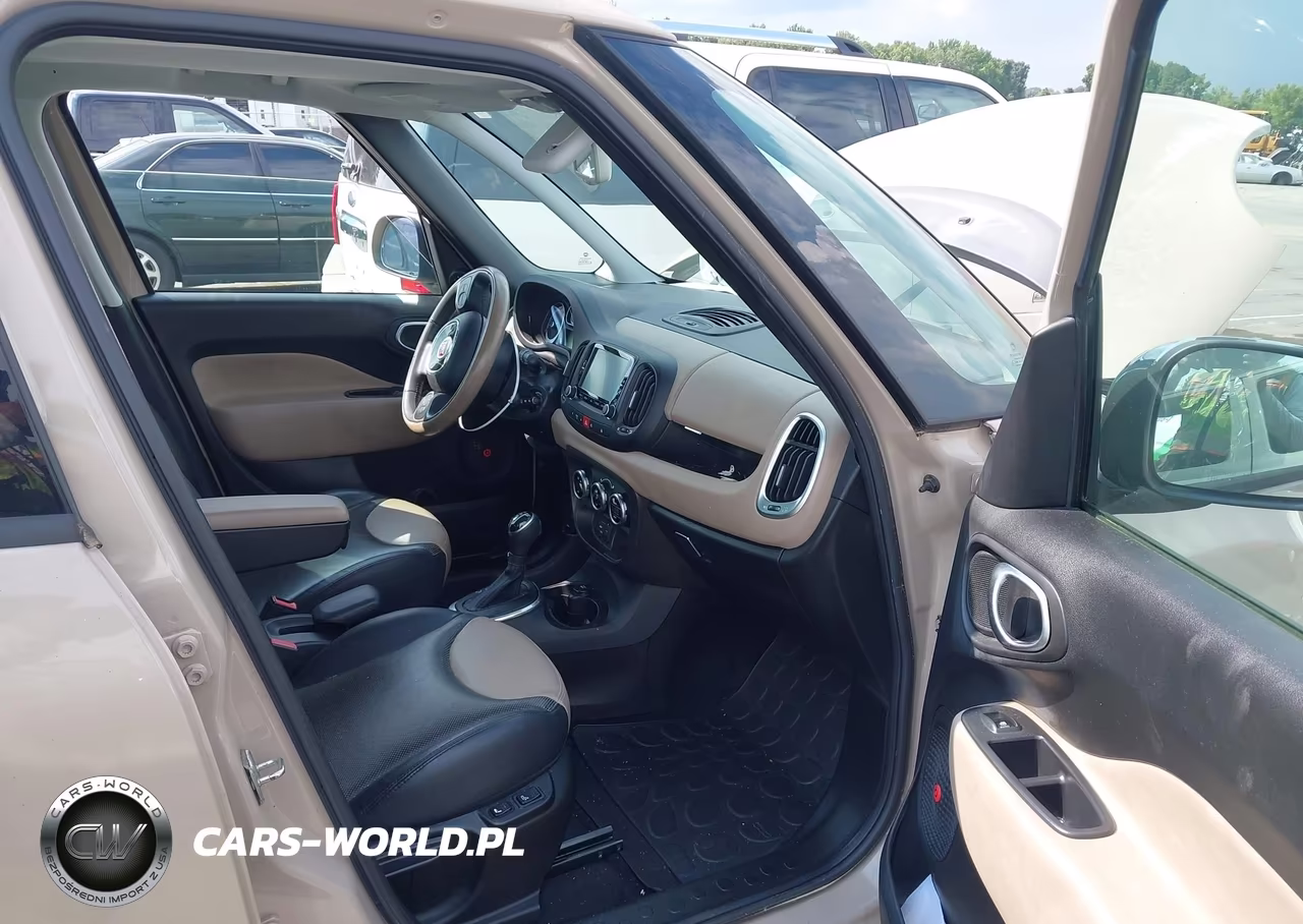 2014 Fiat 500L Lounge VIN:ZFBCFACH7EZ025812 - 5