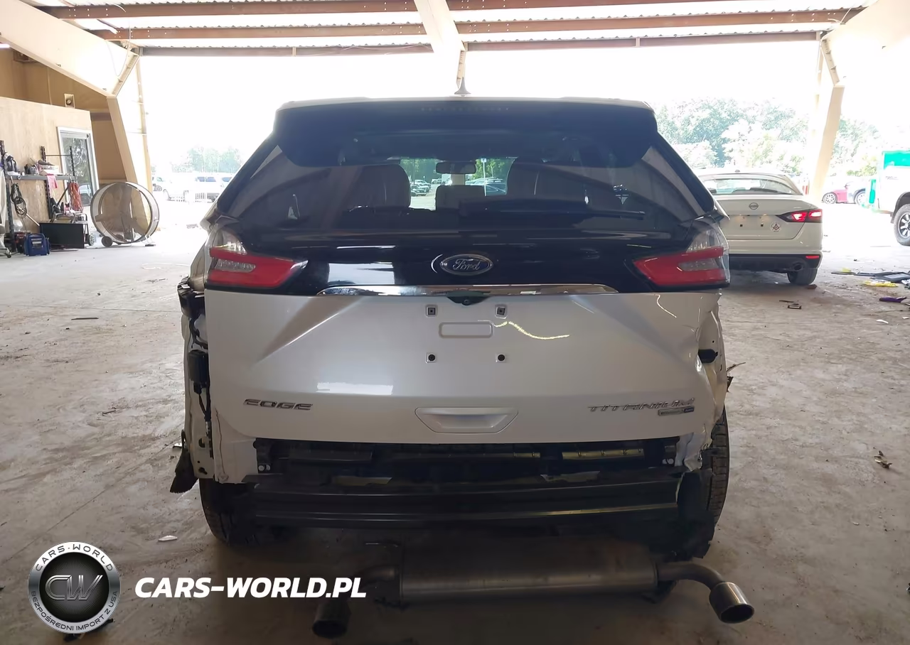 2019 Ford Edge Titanium VIN:2FMPK4K98KBB34134 - 17