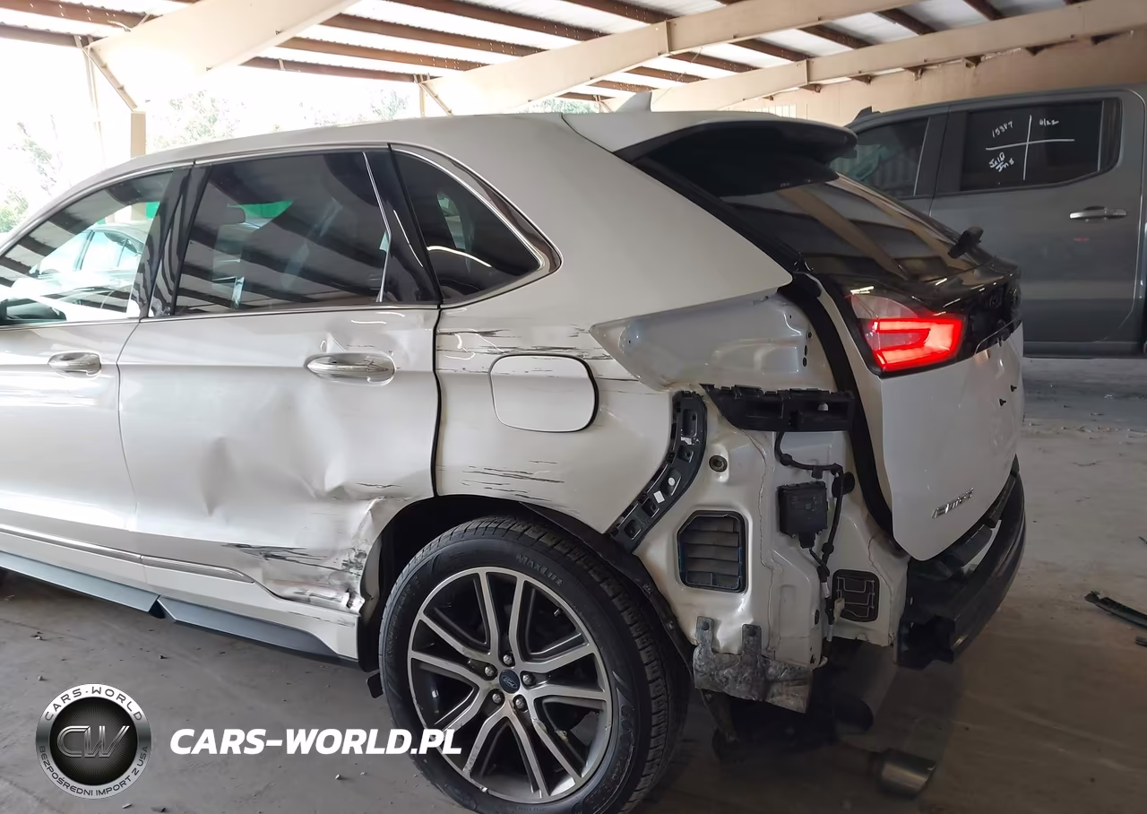 2019 Ford Edge Titanium VIN:2FMPK4K98KBB34134 - 18