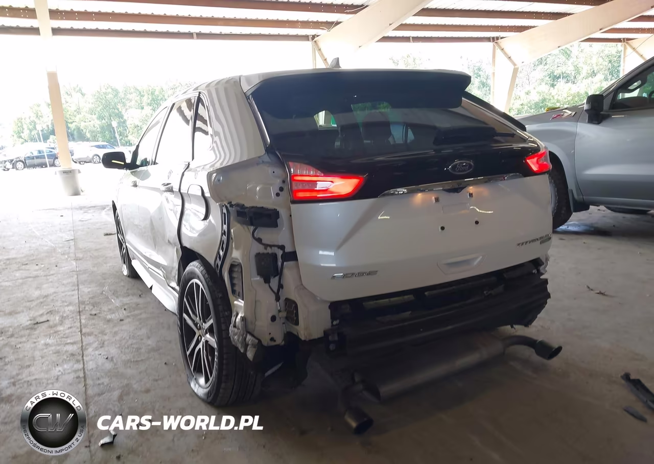 2019 Ford Edge Titanium VIN:2FMPK4K98KBB34134 - 19