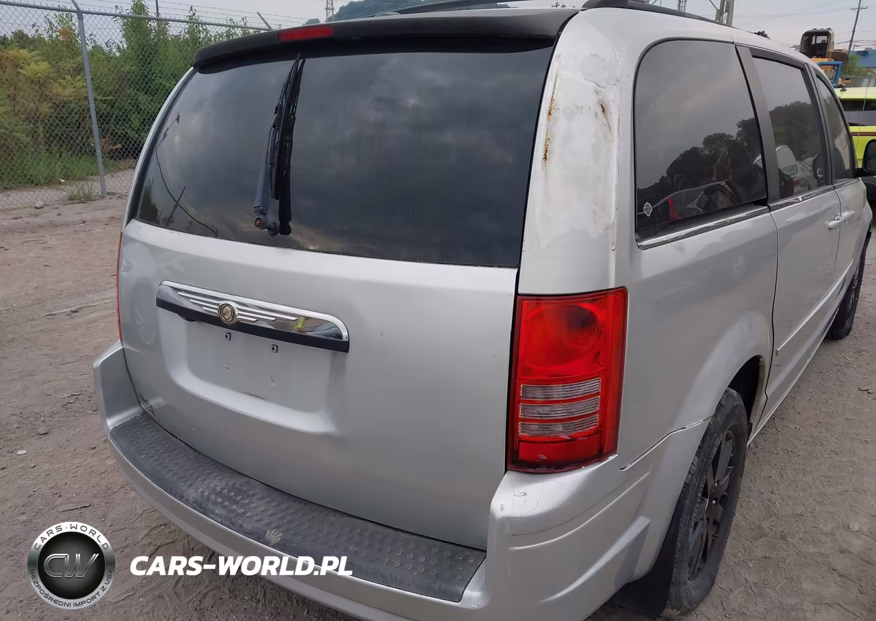 2008 Chrysler Town & Country Touring VIN:2A8HR54P78R129425 - 6