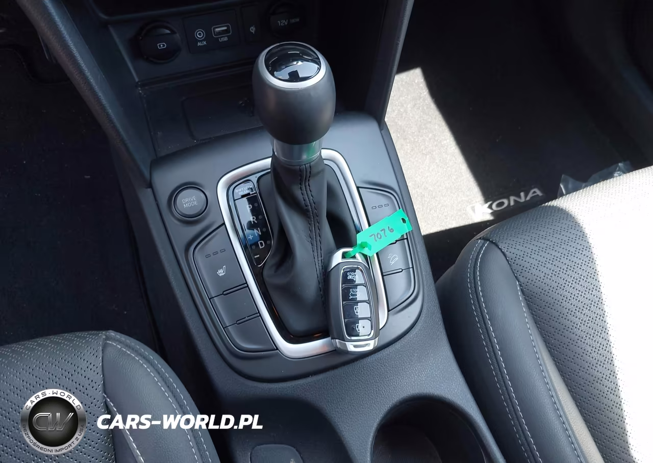 2020 Hyundai Kona Limited VIN:KM8K33A59LU416603 - 11