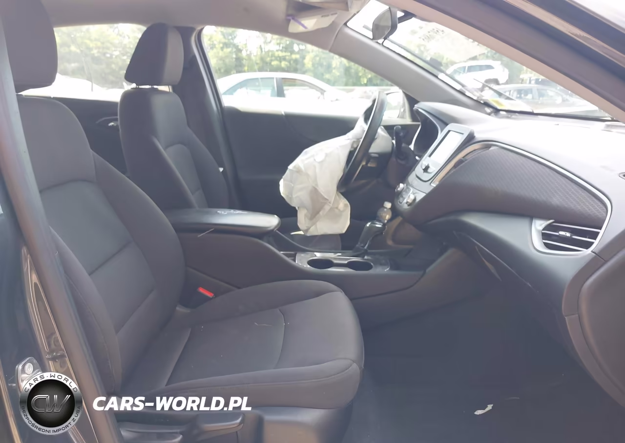 2017 Chevrolet Malibu Ls VIN:1G1ZB5ST7HF281091 - 5