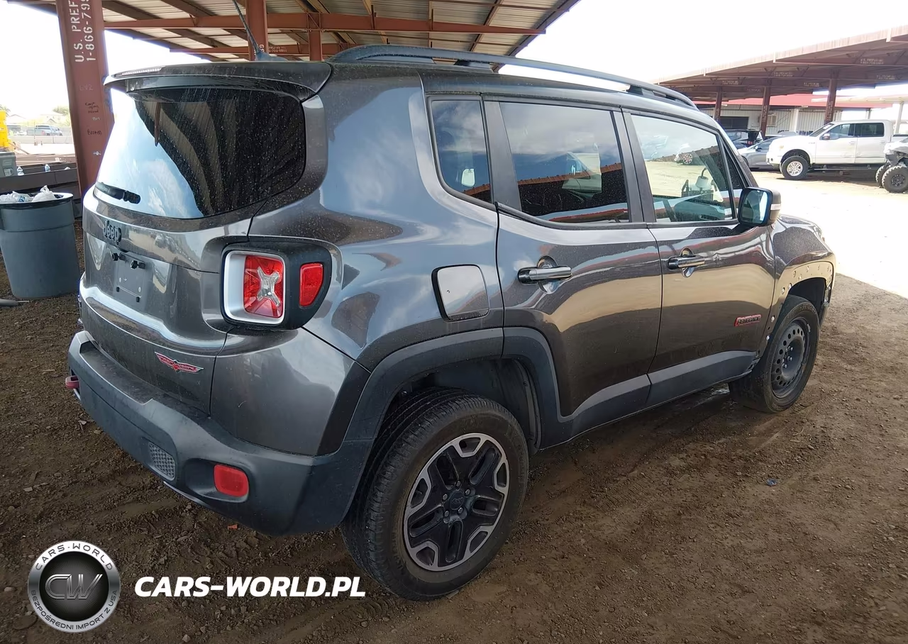 2016 Jeep Renegade Trailhawk VIN:ZACCJBCT4GPD07333 - 4