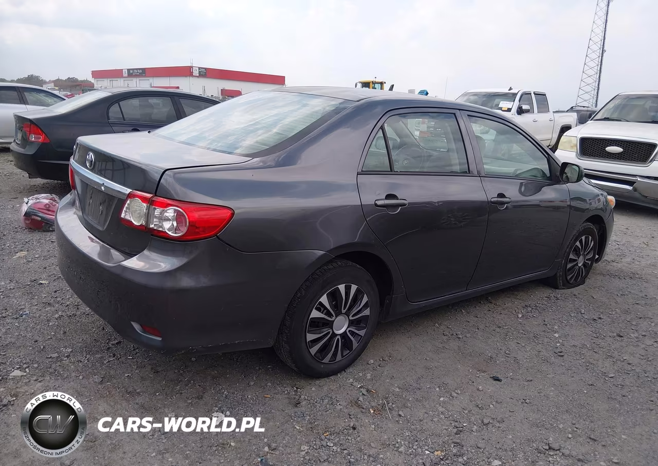 2013 Toyota Corolla L VIN:5YFBU4EE4DP166493 - 4