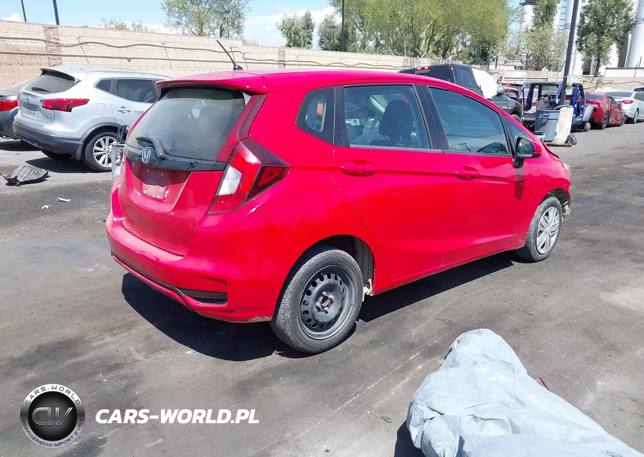 2018 Honda Fit Lx VIN:3HGGK5H46JM730783 - 4