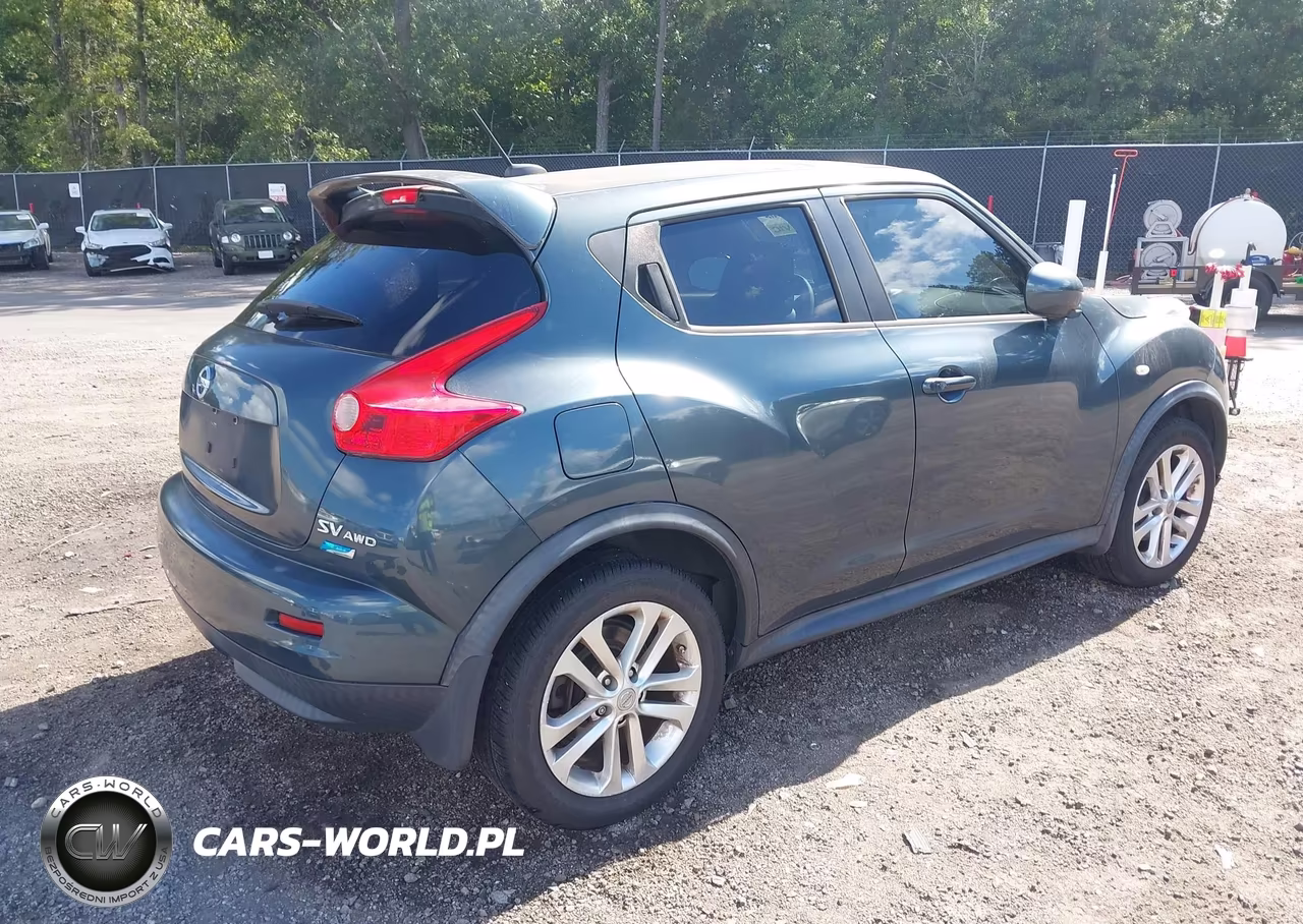 2012 Nissan Juke Sv VIN:JN8AF5MV2CT117012 - 4