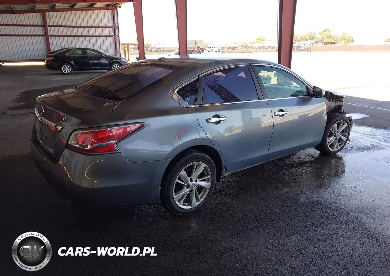 2015 Nissan Altima 2.5 Sl VIN:1N4AL3AP4FC137240 - 4