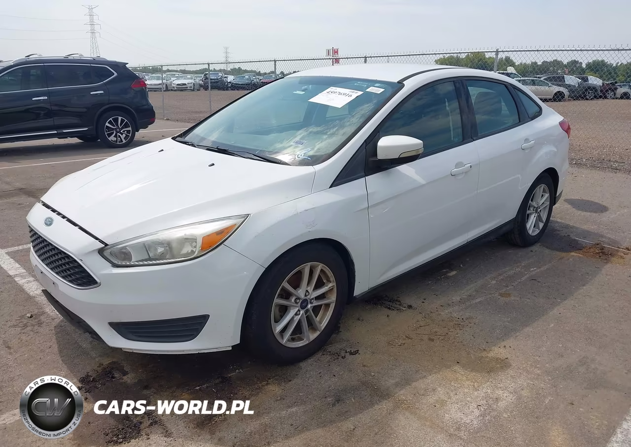 2017 Ford Focus Se VIN:1FADP3F29HL247878 - 2
