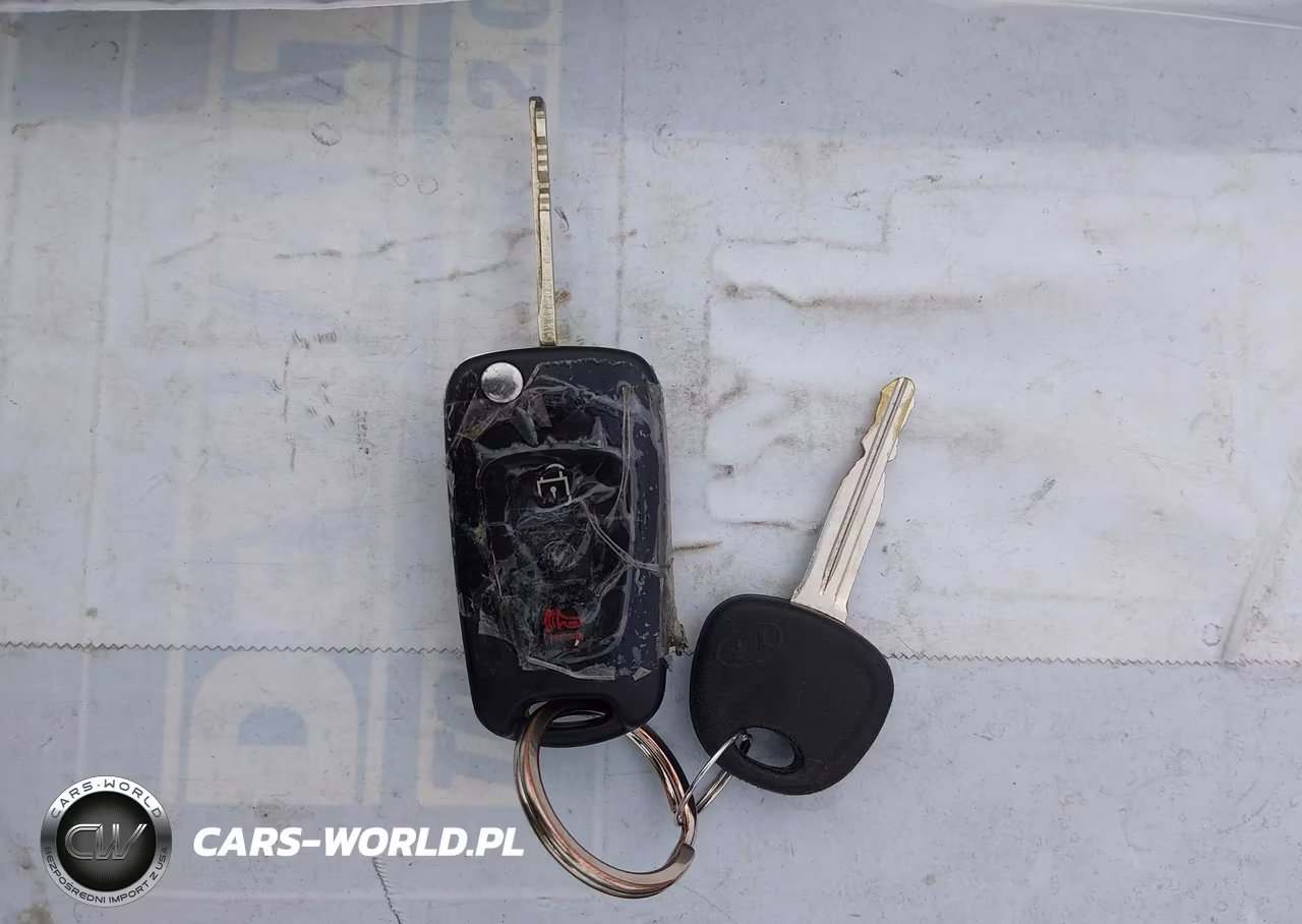 2012 Kia Soul + VIN:KNDJT2A63C7445287 - 11