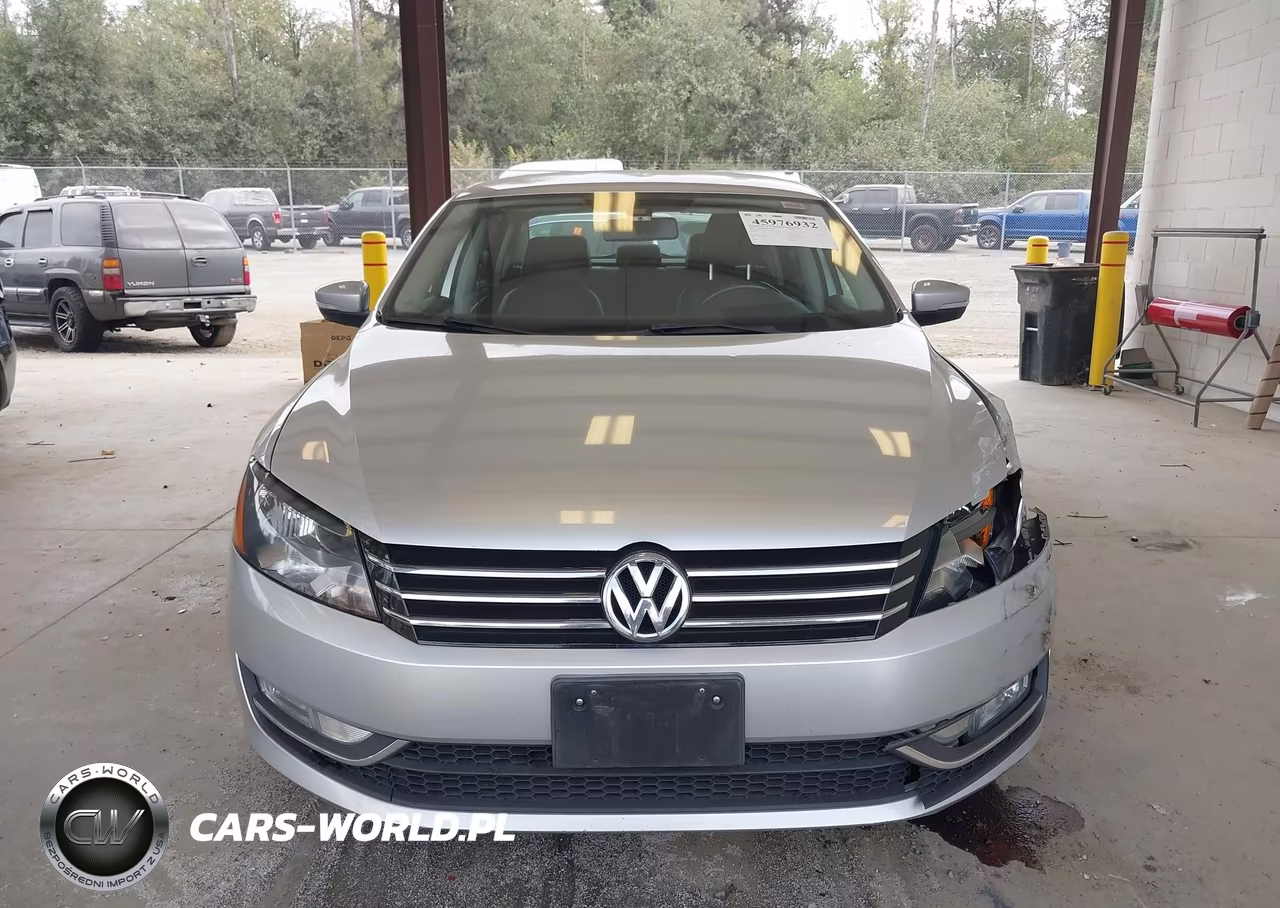 2015 Volkswagen Passat 1.8T Limited Edition VIN:1VWAT7A37FC119746 - 12