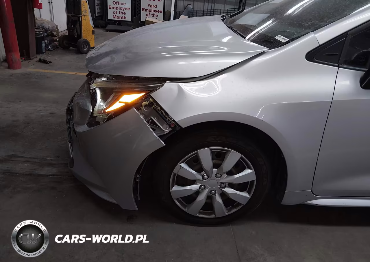 2020 Toyota Corolla Le VIN:JTDEPRAE8LJ075818 - 6