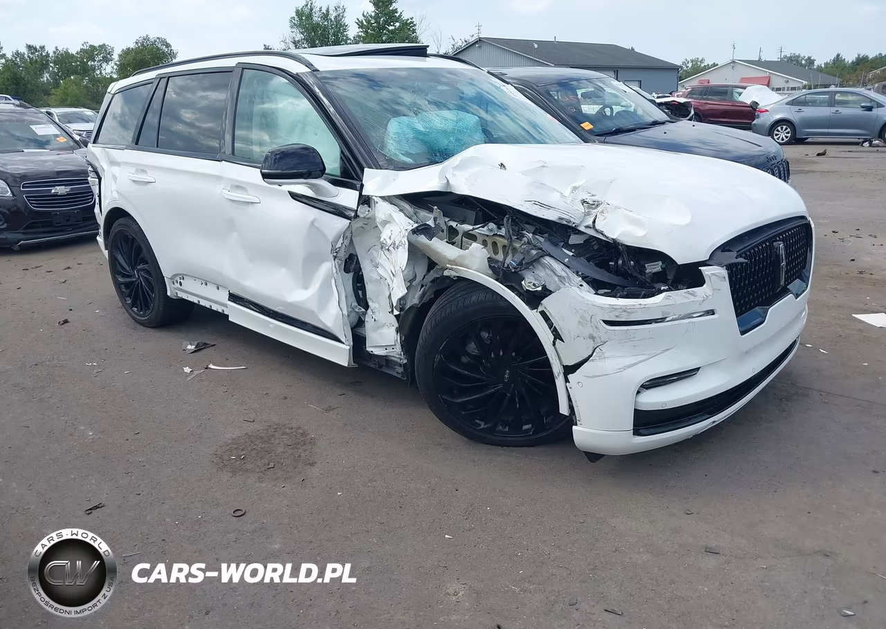 2023 Lincoln Aviator Reserve – zdjęcie 1 z 18