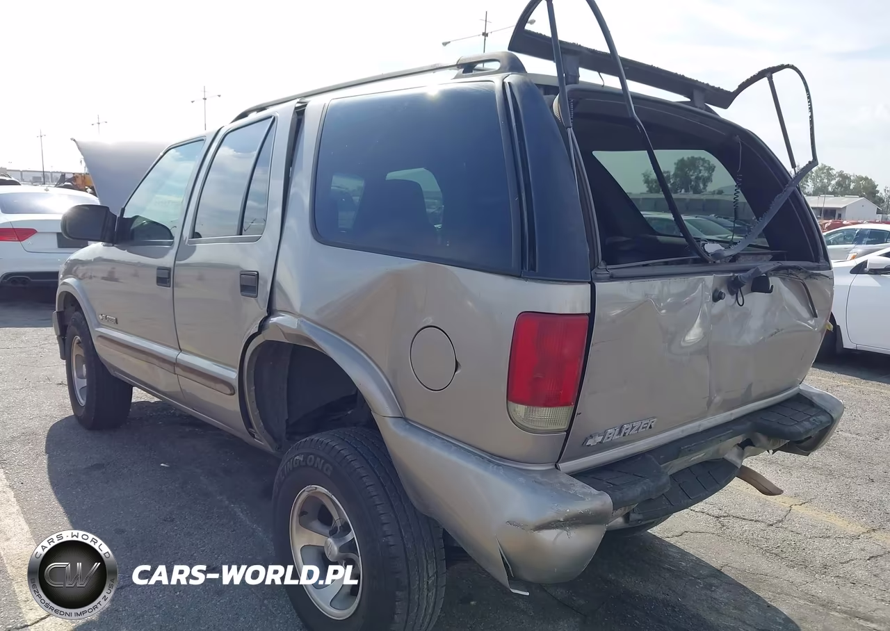 2004 Chevrolet Blazer Ls VIN:1GNCS13X84K117834 - 3