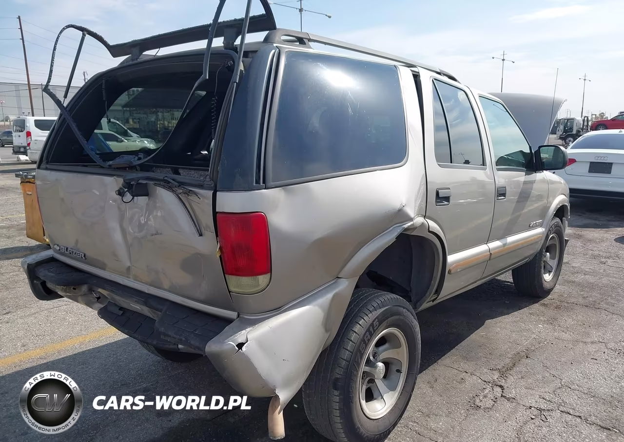 2004 Chevrolet Blazer Ls VIN:1GNCS13X84K117834 - 4