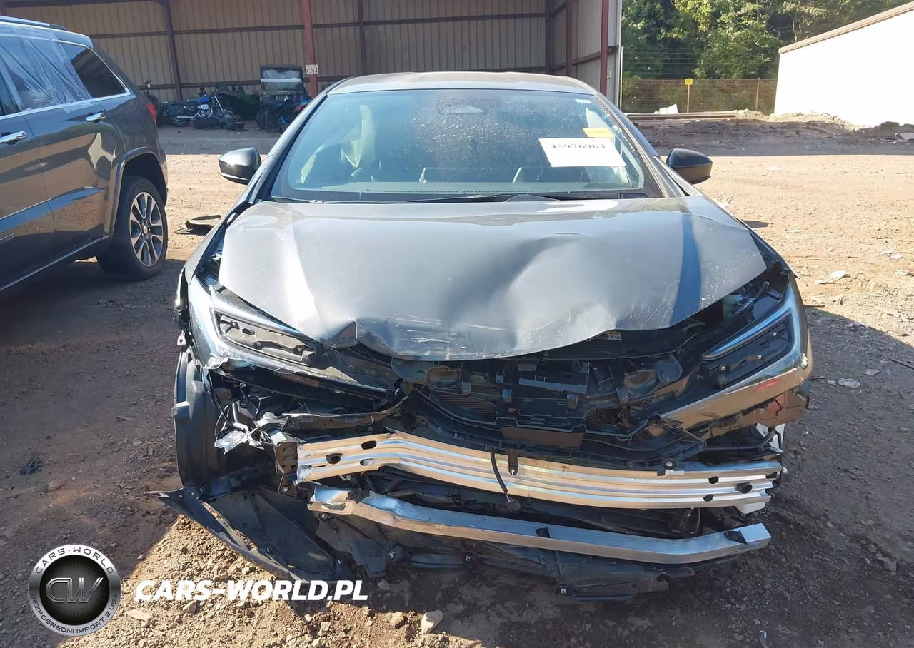 2025 Toyota Prius Xle VIN:JTDACAAU1S3063158 - 12