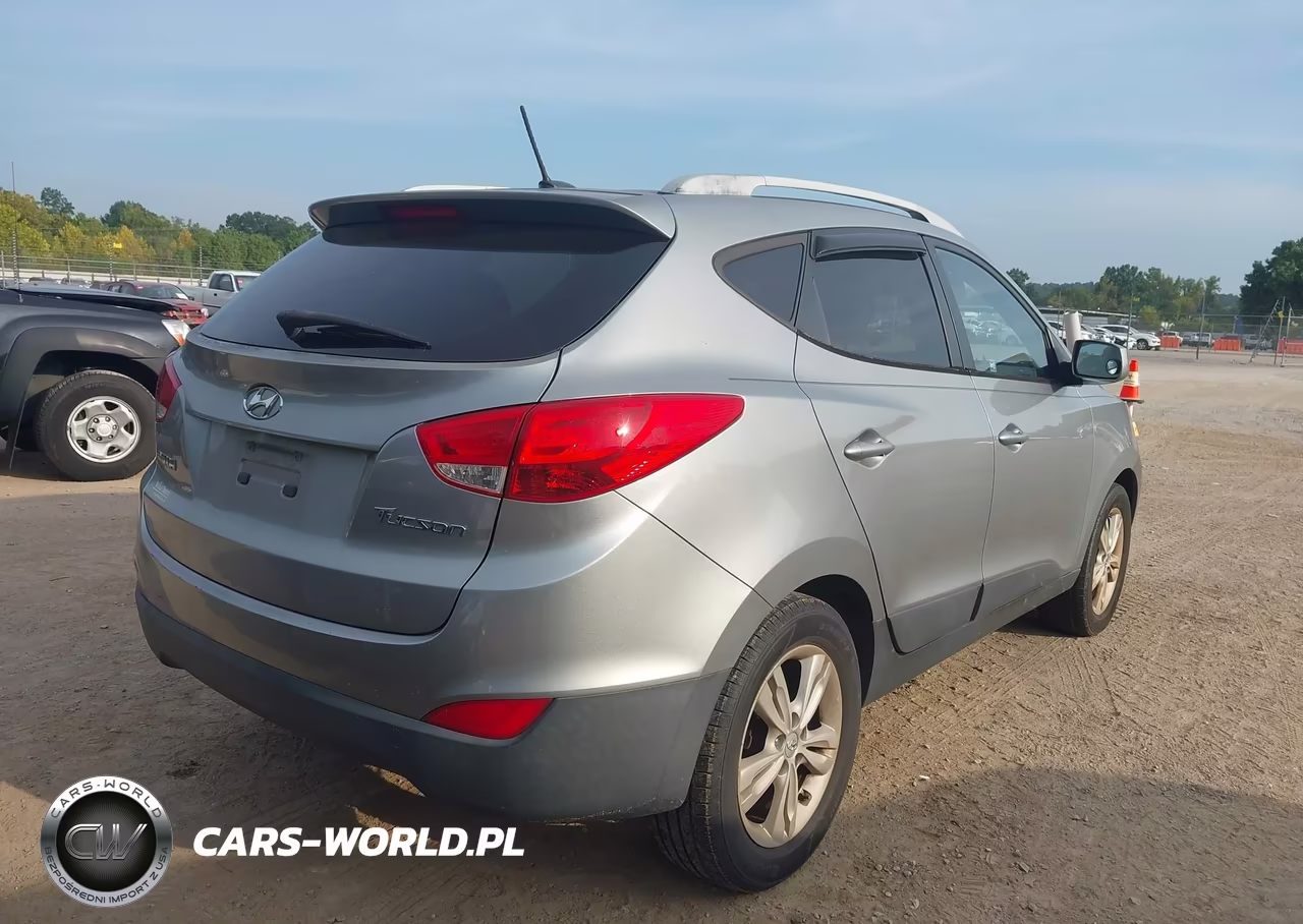 2011 Hyundai Tucson Gls VIN:KM8JU3AC7BU291509 - 4