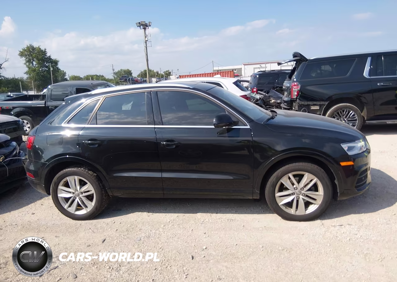 2016 Audi Q3 2.0T Premium Plus VIN:WA1EFCFS5GR017729 - 14