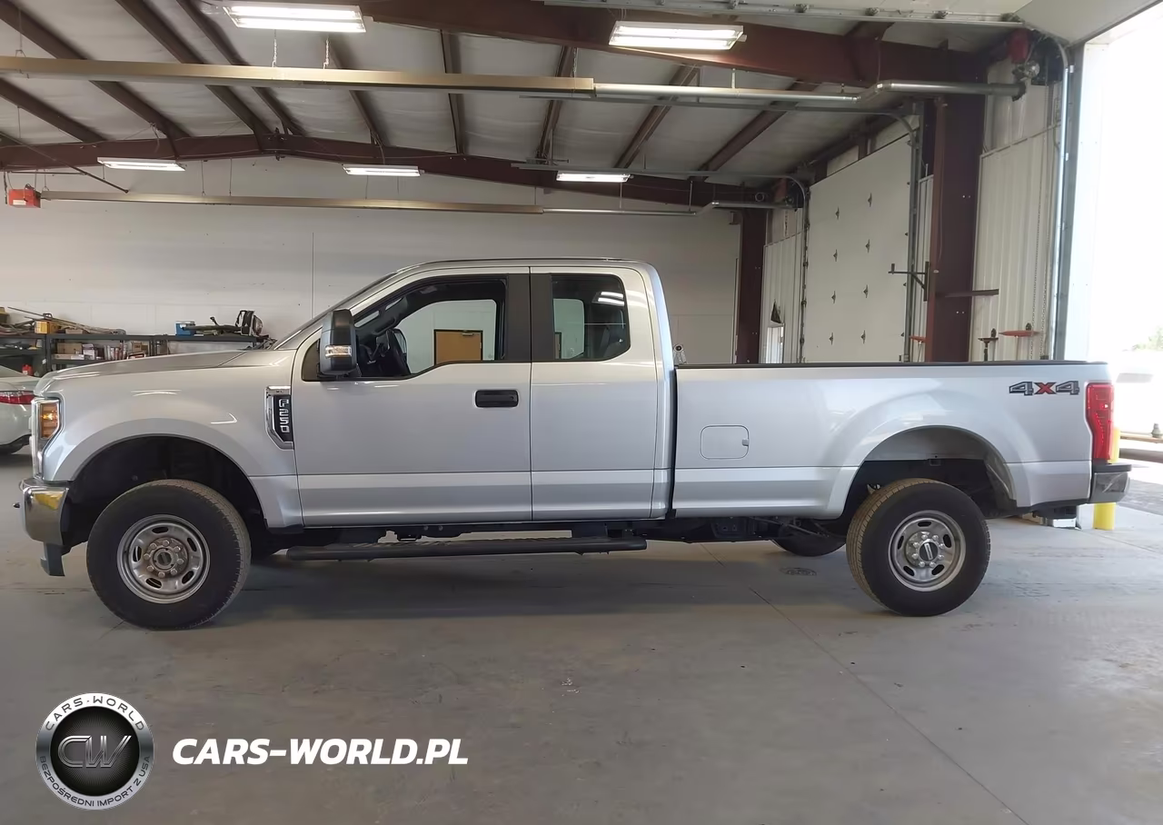 2018 Ford F-250 Xl VIN:1FT7X2B68JEC69973 - 16