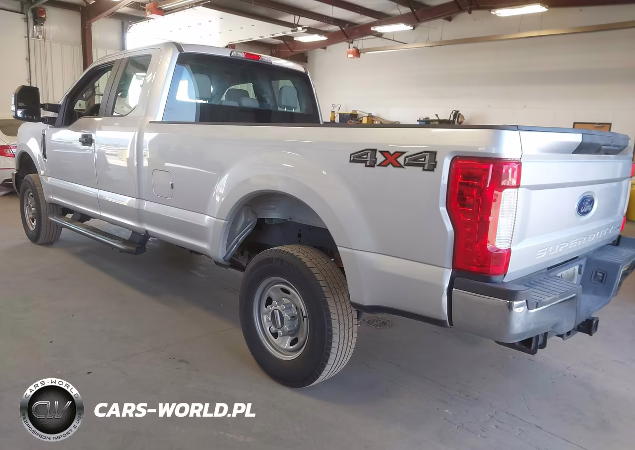 2018 Ford F-250 Xl VIN:1FT7X2B68JEC69973 - 3