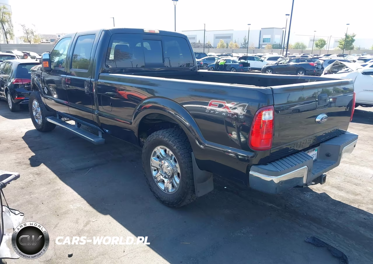 2012 Ford F-250 Lariat VIN:1FT7W2BTXCEC53253 - 3