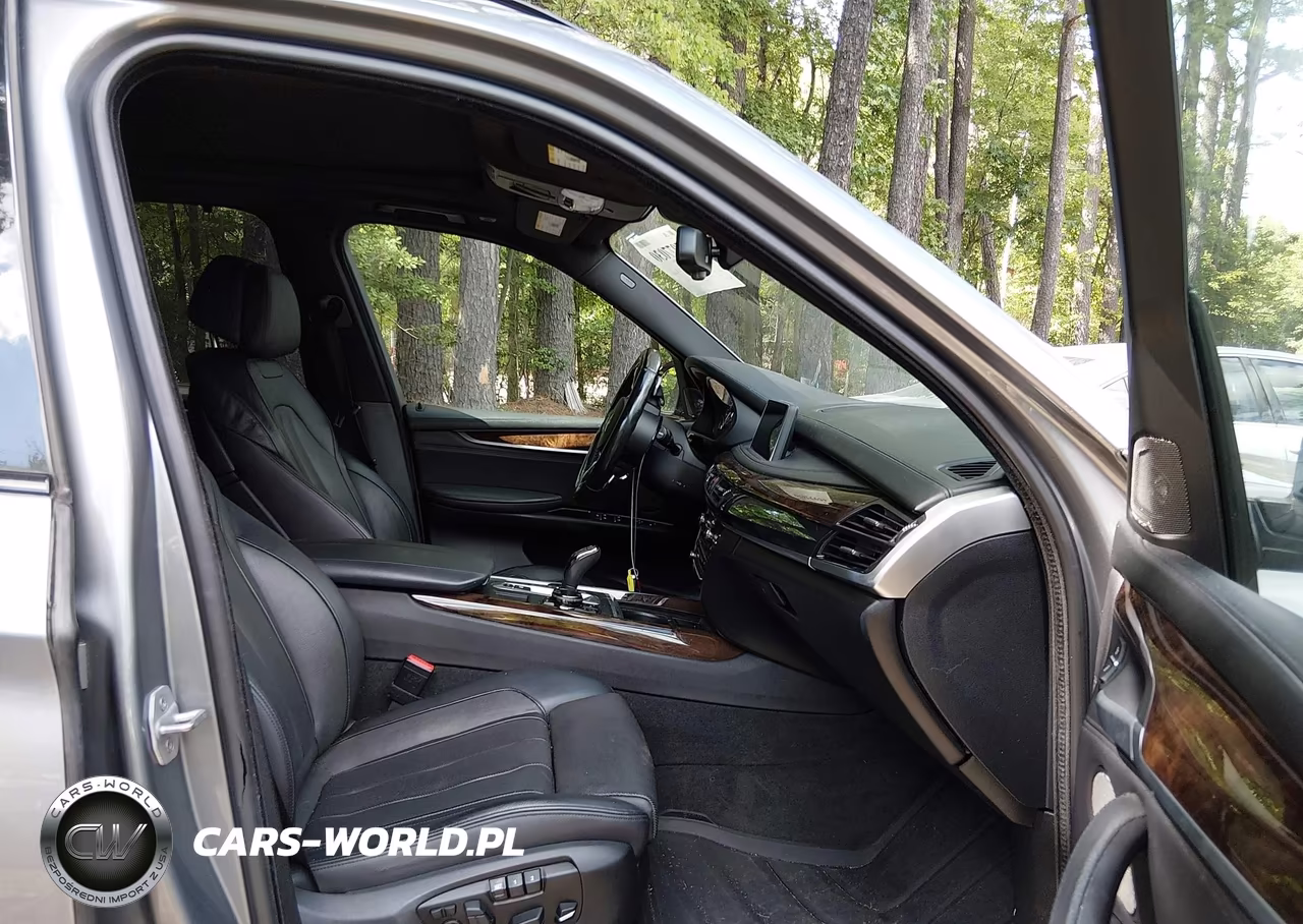 2015 BMW X5 xDrive50I VIN:5UXKR6C54F0J75383 - 5