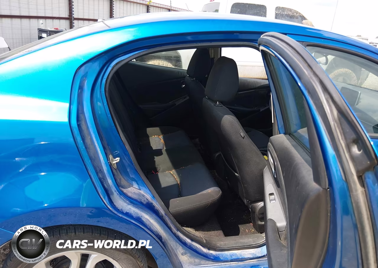 2018 Toyota Yaris Ia VIN:3MYDLBYV6JY305192 - 8