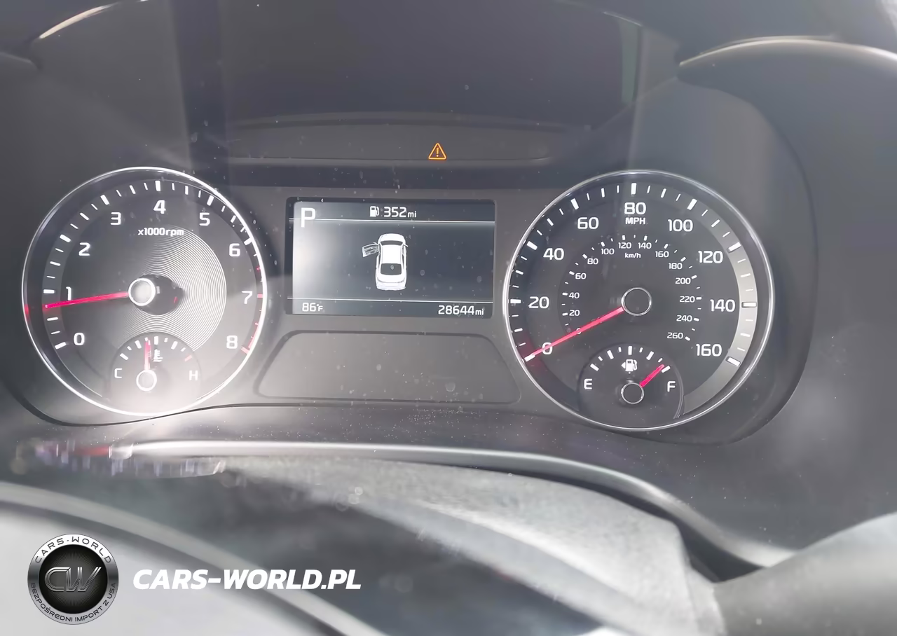 2023 Kia Forte Lxs VIN:3KPF24AD7PE688545 - 7