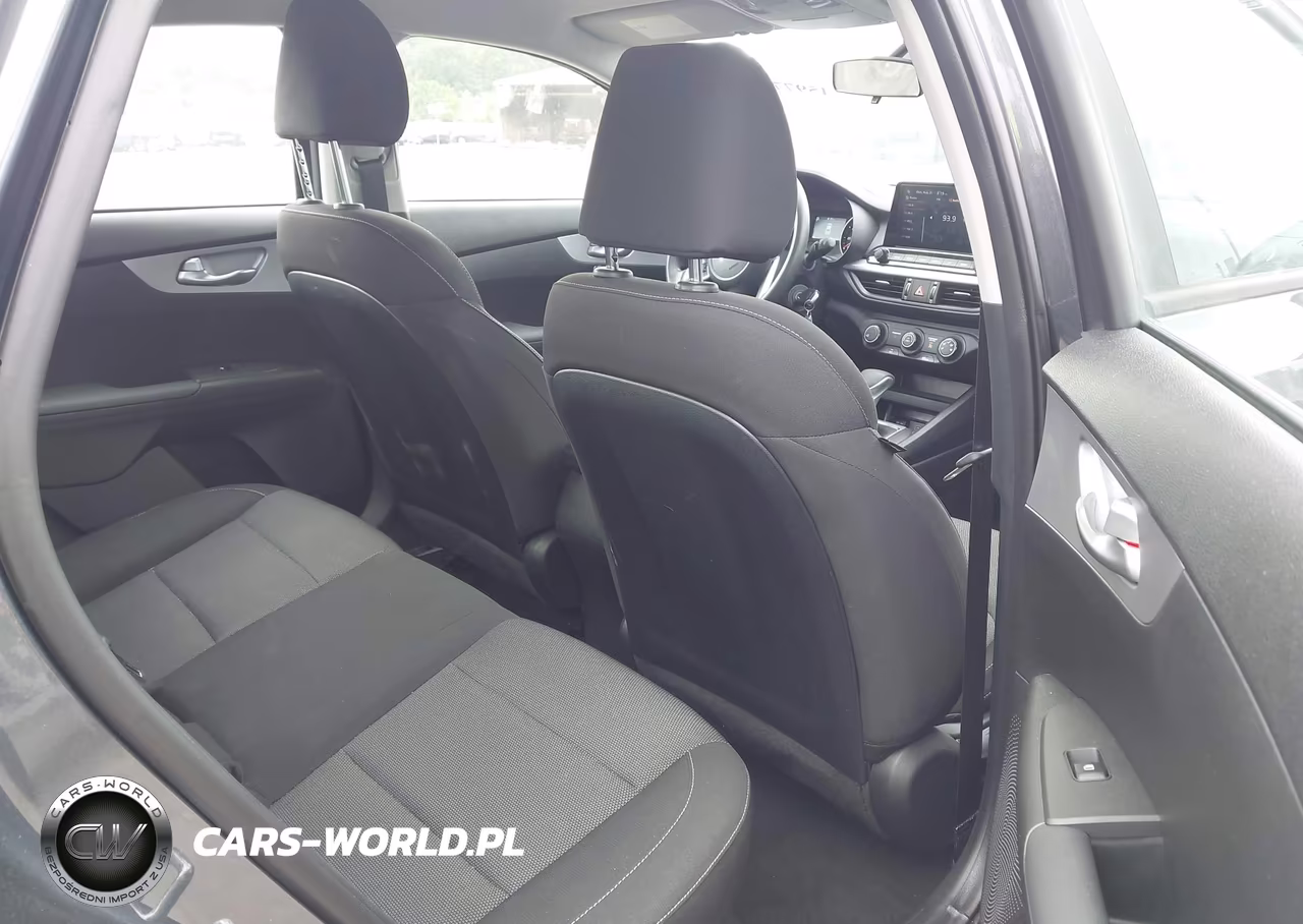 2023 Kia Forte Lxs VIN:3KPF24AD7PE688545 - 8