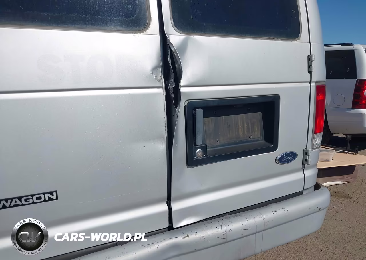 1998 Ford Econoline E350 Super Duty VIN:1FBSS31L7WHC07111 - 6