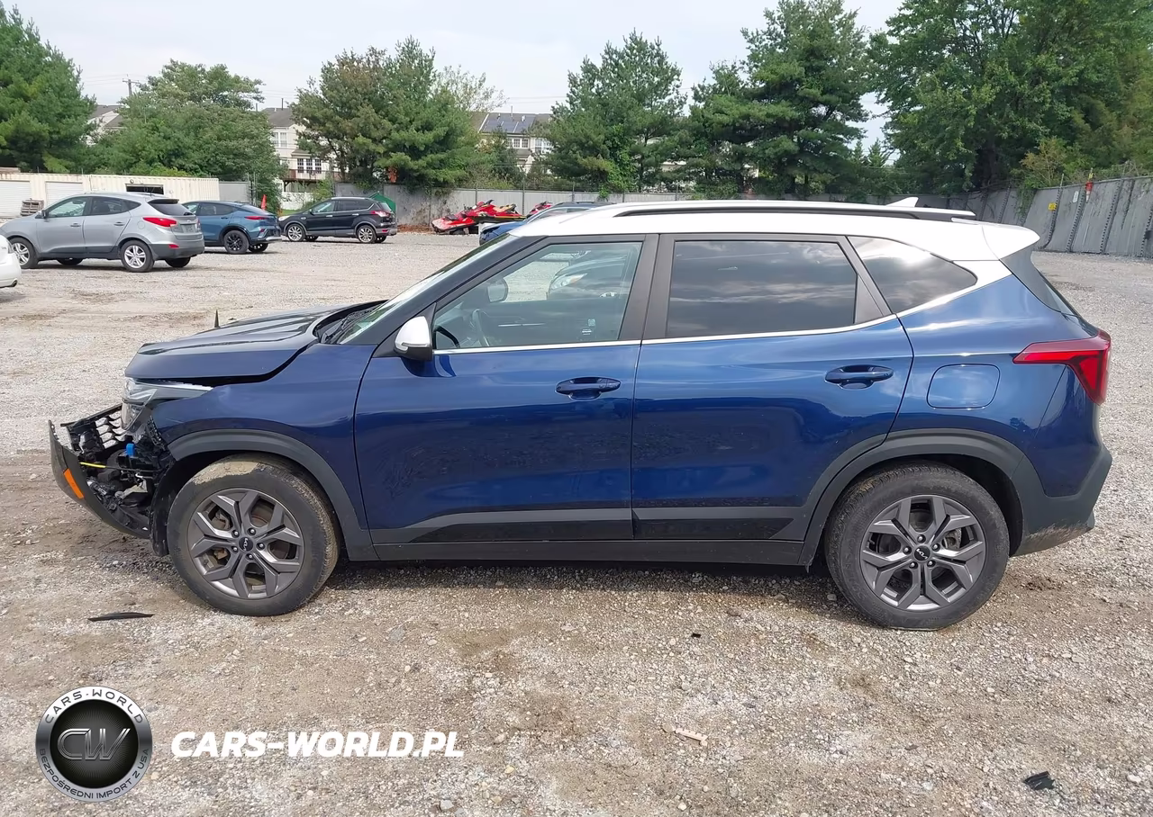 2024 Kia Seltos S VIN:KNDEUCAA1R7588675 - 14