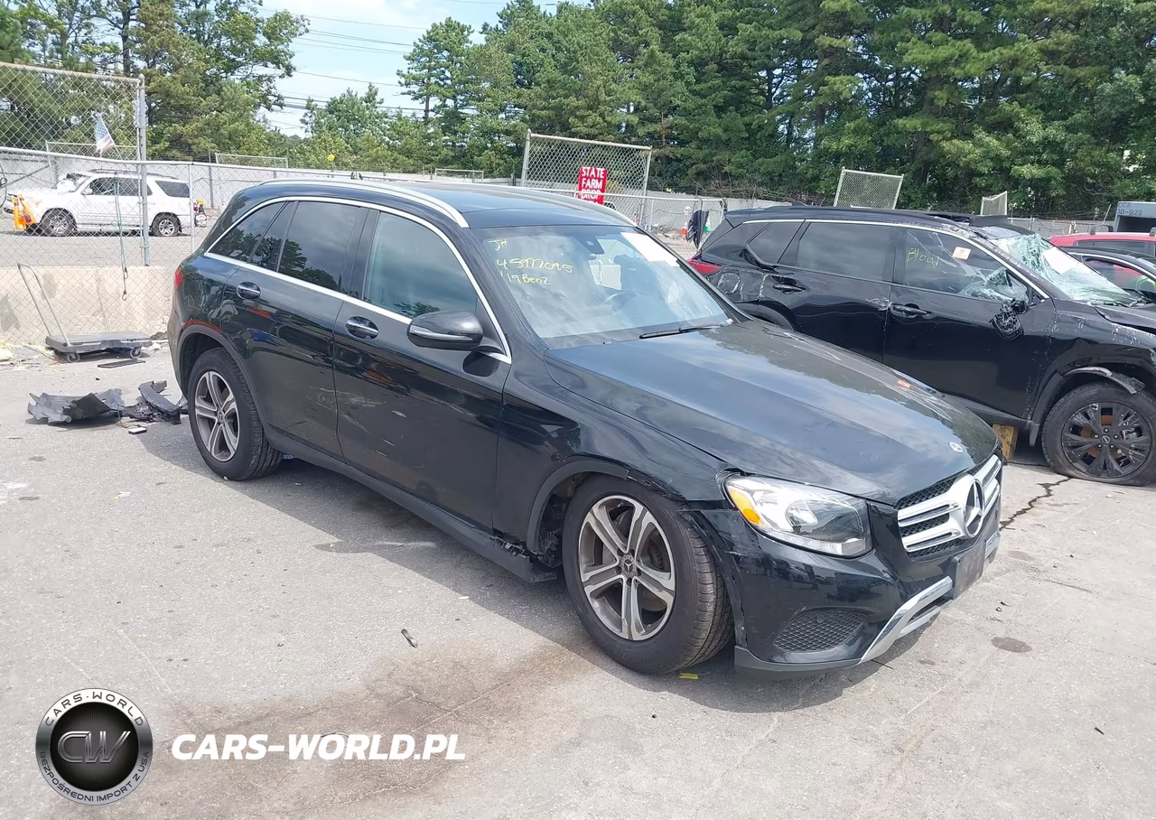 2019 Mercedes-Benz Glc 300 4Matic – zdjęcie 1 z 18