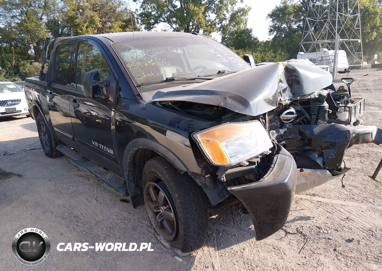 2013 Nissan Titan Pro-4X-S-Sl-Sv