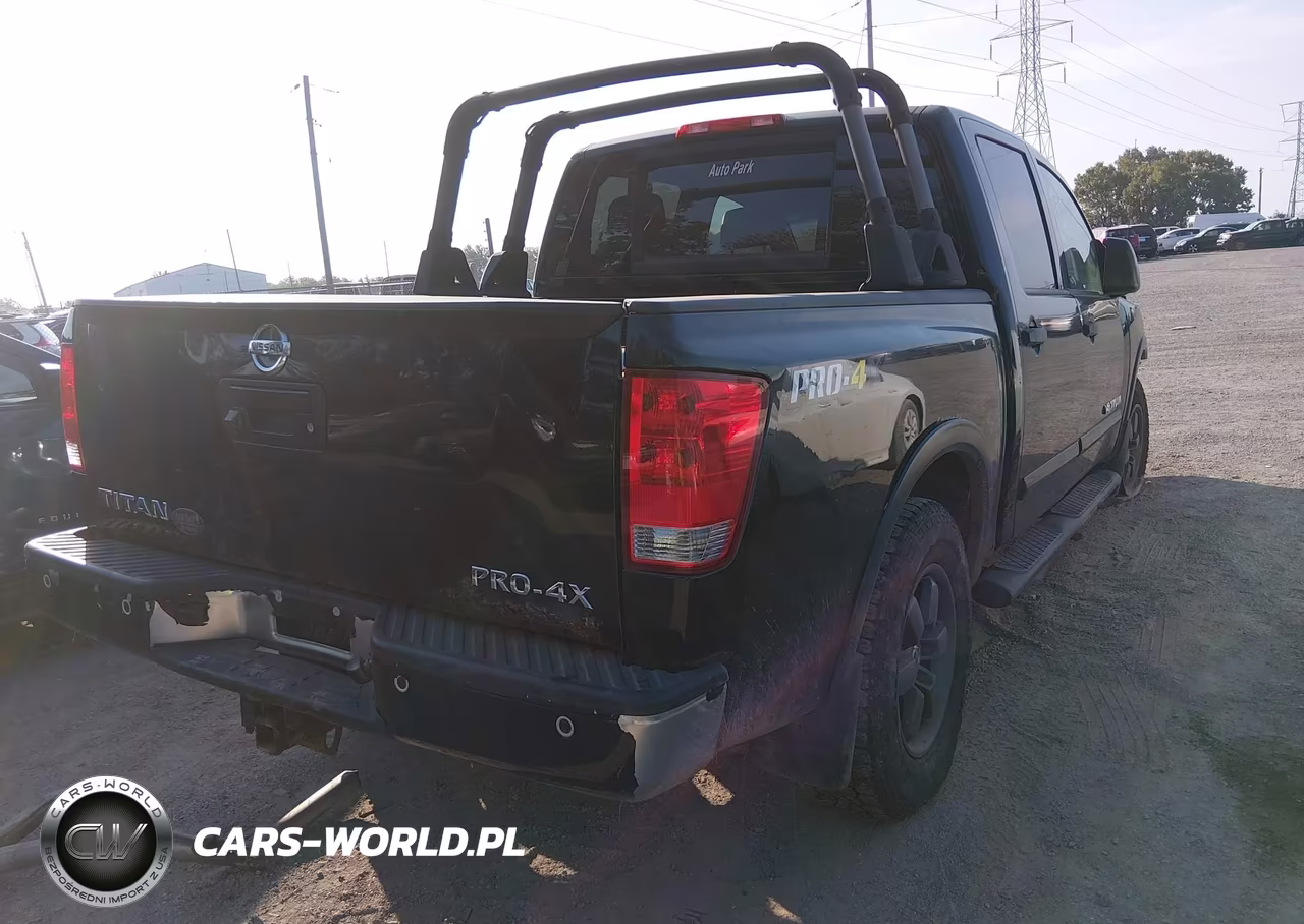 2013 Nissan Titan Pro-4X-S-Sl-Sv VIN:1N6AA0EC4DN302479 - 4