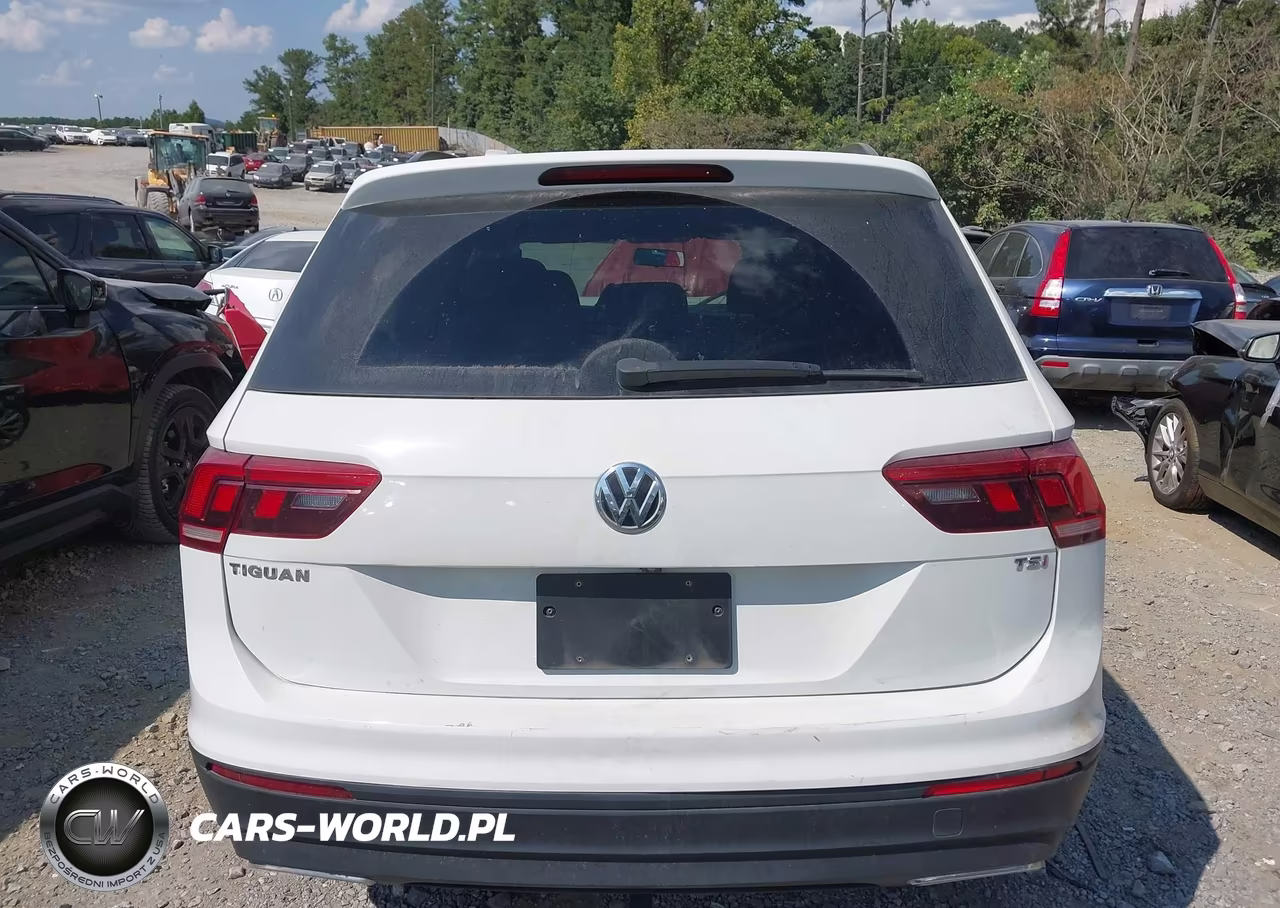 2018 Volkswagen Tiguan 2.0T S VIN:3VV1B7AX1JM083814 - 16