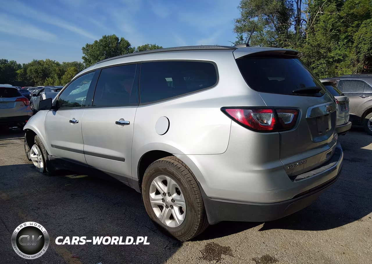 2017 Chevrolet Traverse Ls VIN:1GNKRFED5HJ116157 - 3
