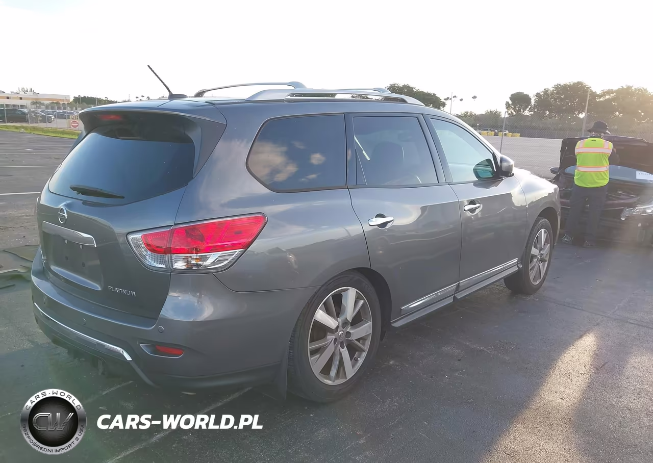 2015 Nissan Pathfinder Platinum VIN:5N1AR2MN0FC691108 - 4