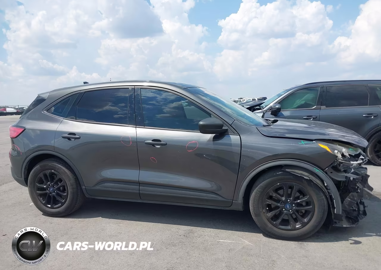 2020 Ford Escape S VIN:1FMCU0F61LUA06721 - 14