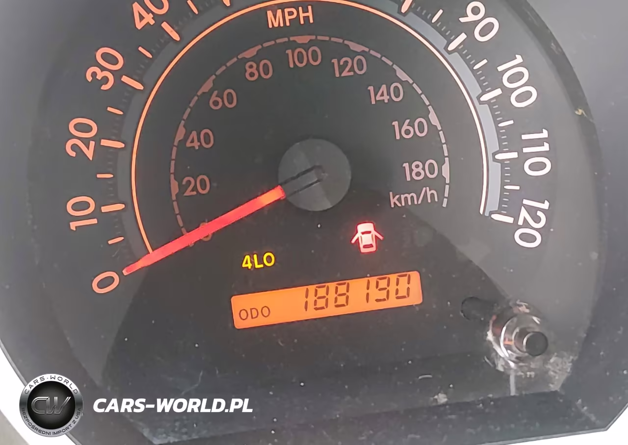 2010 Toyota Tundra Grade 5.7L V8 VIN:5TFUW5F15AX140549 - 15