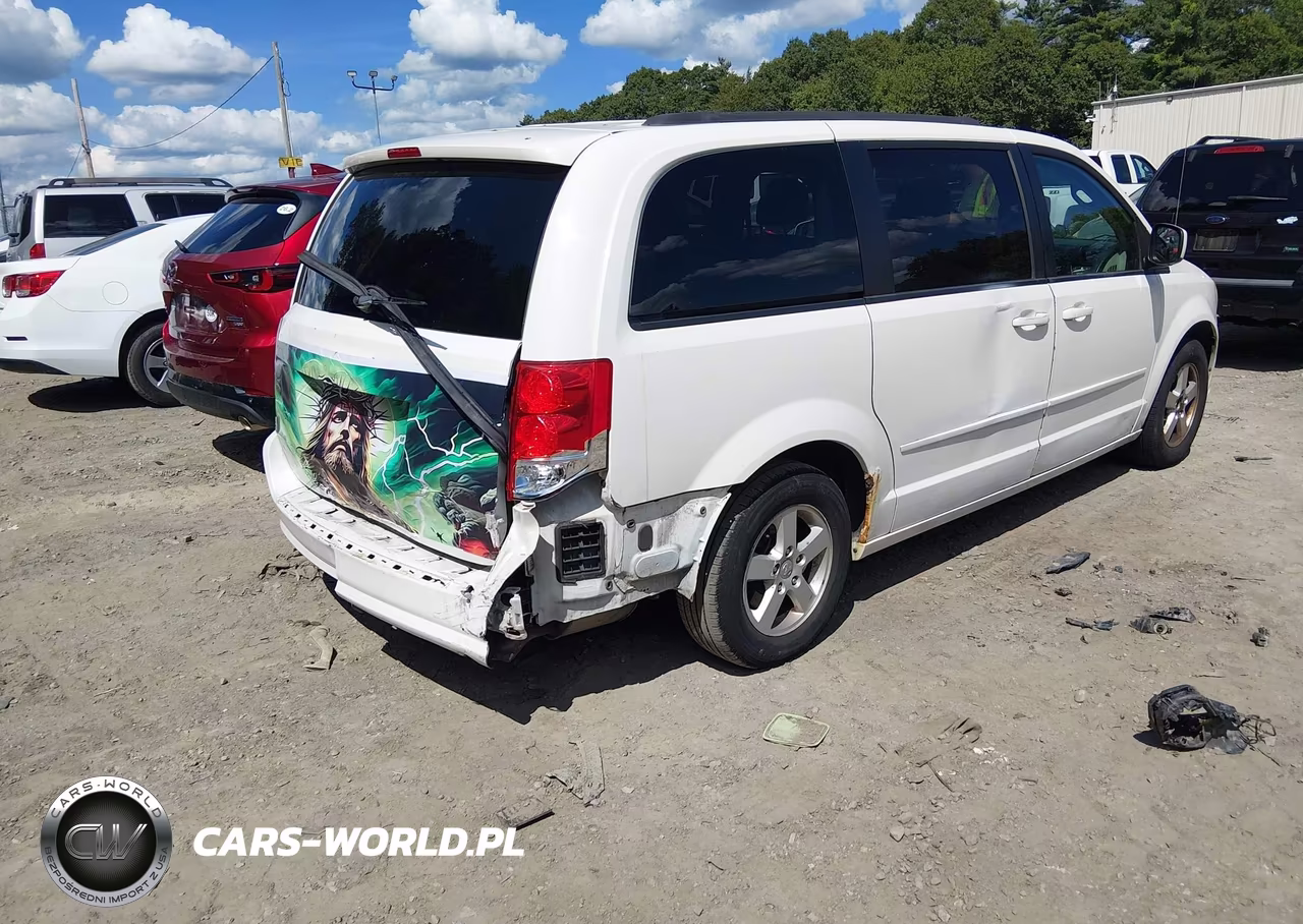 2011 Dodge Grand Caravan Mainstreet VIN:2D4RN3DG9BR668585 - 4