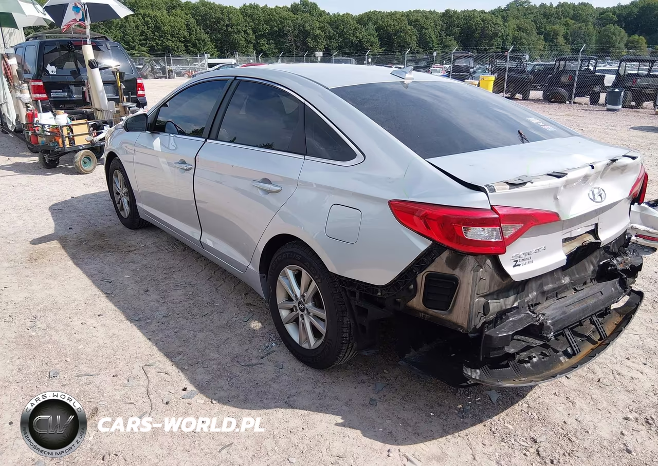 2016 Hyundai Sonata Se VIN:5NPE24AFXGH272949 - 3