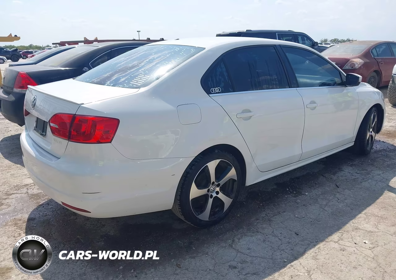 2013 Volkswagen Jetta 2.5L Se VIN:3VWBX7AJ6DM350463 - 4