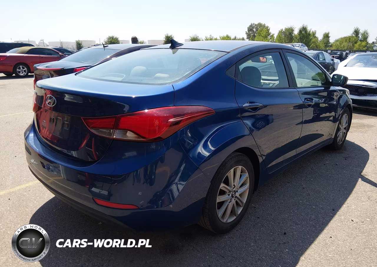 2015 Hyundai Elantra Se VIN:5NPDH4AE3FH636824 - 4